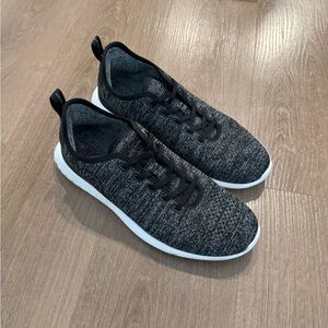 Peter Millar Shoes Mens Size 9.5 color, iron Knit Upper Sneakers Hyperlite Glide